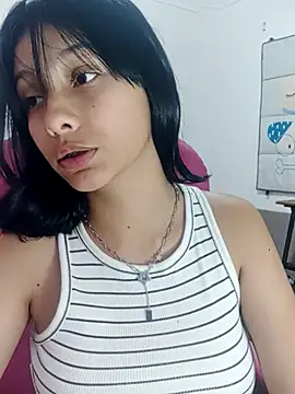 xoxo milk online show from 03.11.26