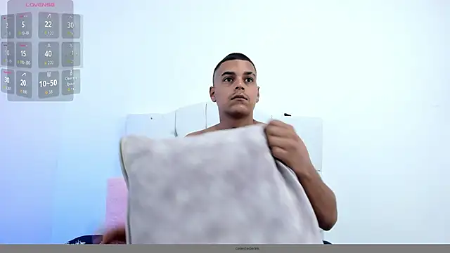 Snapshot of celestederek chatting on 11.20.25 celestederek online show from 11.20.25