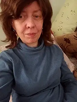 Snapshot of MARYNAMilff chatting on 10.25.25 MARYNAMilff online show from 10.25.25