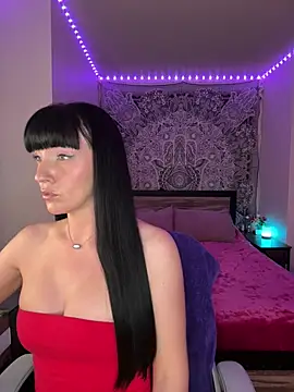 MaciiMayy online show from 04.24.26