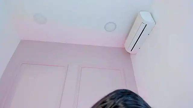 miia blaze online show from 10.24.25