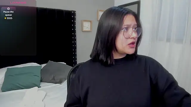 mayukim online show from 11.05.25