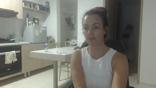 LovePaula online show from 05.31.26