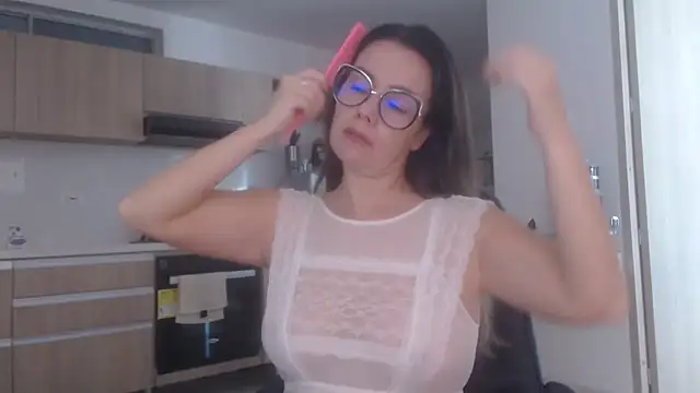 LovePaula online show from 07.17.26