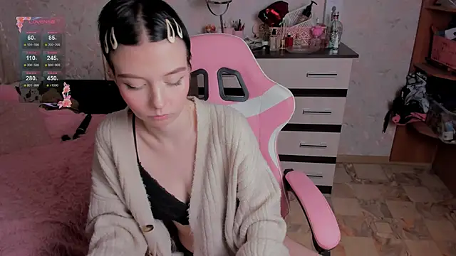 margopink online show from 11.21.25