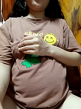 Pipi23  online show from 10.16.25