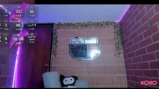 Snapshot of Dark___desire chatting on 10.11.25 Dark desire online show from 10.11.25