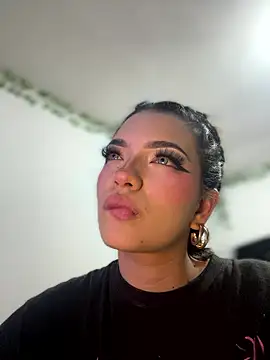 Snapshot of Dark___desire chatting on 01.19.26 Dark desire online show from 01.19.26