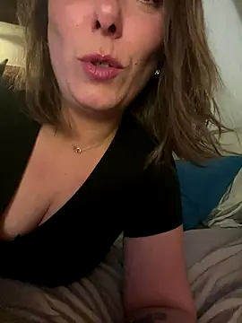 Reine du Vice84 online show from 01.05.26