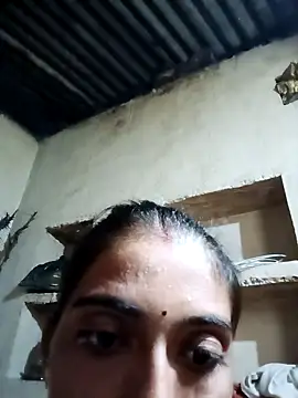 Snapshot of SexyDolly99 chatting on 09.29.25 SexyDolly99 online show from 09.29.25