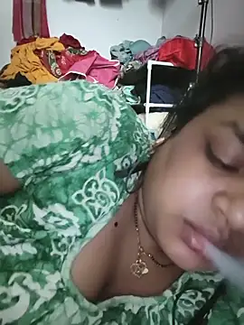 Snapshot of Deborbhavi222 chatting on 06.18.26 Deborbhavi222 online show from 06.18.26