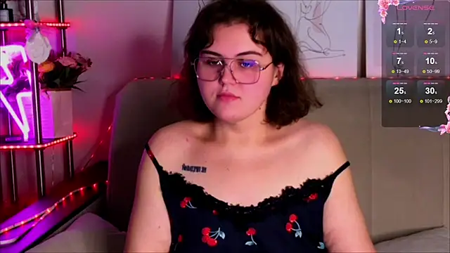 Snapshot of chatting on 10.17.25 online show from 10.17.25