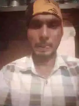 Snapshot of masterillobey97 chatting on 10.02.25 masterillobey97 online show from 10.02.25