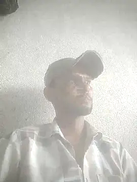 Snapshot of masterillobey97 chatting on 10.04.25 masterillobey97 online show from 10.04.25