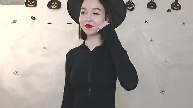 Veyaspace online show from 10.30.25