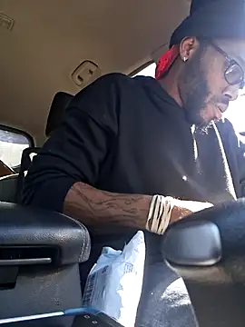 Snapshot of 214KingLonggg chatting on 02.04.26 214KingLonggg online show from 02.04.26