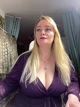 Sweet-blonde online show from 02.14.26