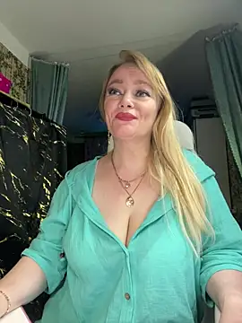 Sweet-blonde online show from 04.10.26