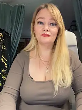 Sweet-blonde online show from 04.29.26