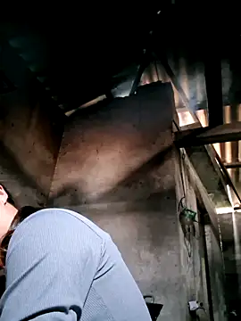 Snapshot of xuxulovezz chatting on 11.05.25 xuxulovezz online show from 11.05.25