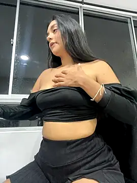 Snapshot of Selene_Wings22 chatting on 12.05.25 Selene Wings22 online show from 12.05.25