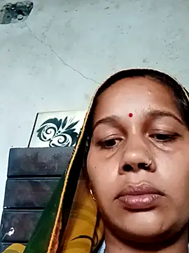 Snapshot of Rupali_ji chatting on 10.17.25 Rupali ji online show from 10.17.25