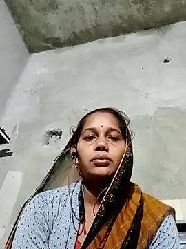 Snapshot of Rupali_ji chatting on 10.31.25 Rupali ji online show from 10.31.25