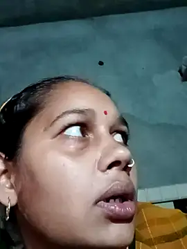 Snapshot of Rupali_ji chatting on 11.04.25 Rupali ji online show from 11.04.25