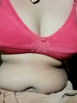 Snapshot of Rupali_ji chatting on 11.30.25 Rupali ji online show from 11.30.25