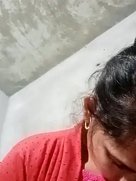 Snapshot of Rupali_ji chatting on 12.14.25 Rupali ji online show from 12.14.25