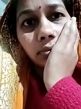 Snapshot of Rupali_ji chatting on 12.18.25 Rupali ji online show from 12.18.25