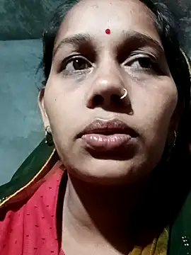 Snapshot of Rupali_ji chatting on 12.21.25 Rupali ji online show from 12.21.25