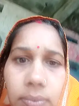 Snapshot of Rupali_ji chatting on 12.22.25 Rupali ji online show from 12.22.25