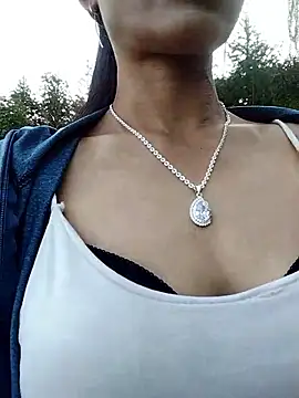 abigail-00 online show from 10.29.25