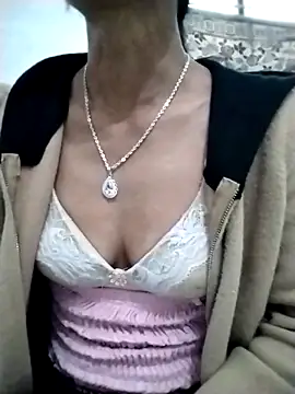 abigail-00 online show from 12.05.25