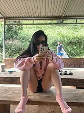 helen-my online show from 11.29.25