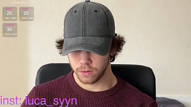 Snapshot of luca_syn chatting on 10.23.25 luca syn online show from 10.23.25