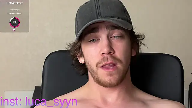 Snapshot of luca_syn chatting on 10.27.25 luca syn online show from 10.27.25