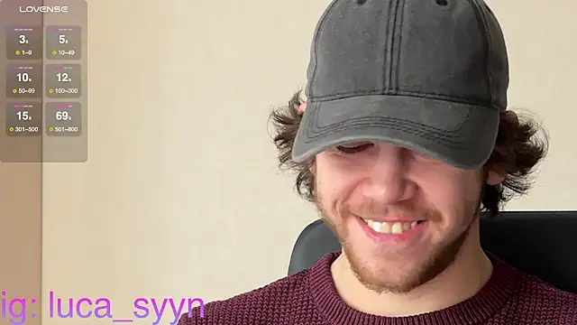 Snapshot of luca_syn chatting on 10.30.25 luca syn online show from 10.30.25