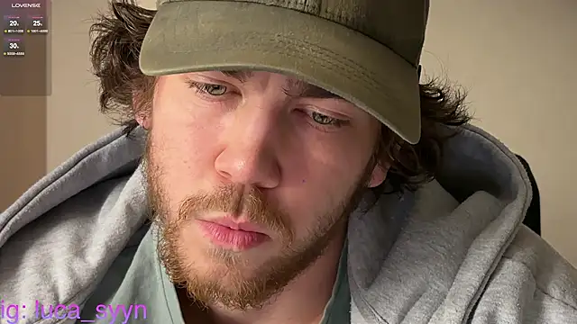 Snapshot of luca_syn chatting on 11.16.25 luca syn online show from 11.16.25