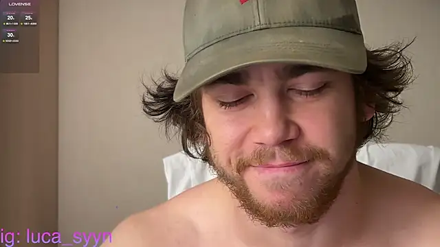 Snapshot of luca_syn chatting on 11.19.25 luca syn online show from 11.19.25