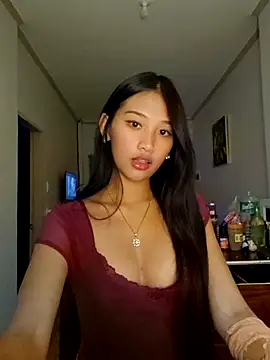 Bunny72772 online show from 10.11.25