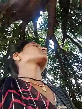 Snapshot of Pooja6060 chatting on 10.04.25 Pooja6060 online show from 10.04.25