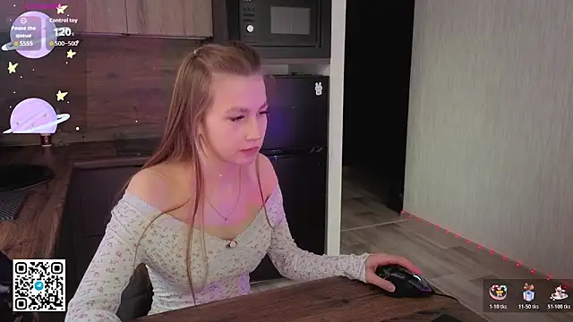 Snapshot of BarelyBliss chatting on 10.20.25 BarelyBliss online show from 10.20.25