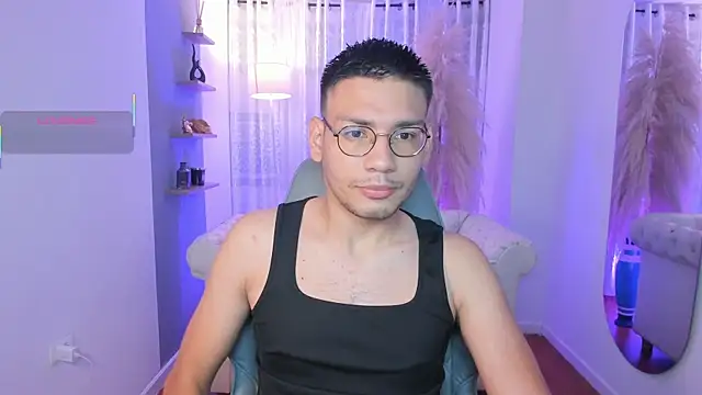 marcuswildx online show from 09.25.25