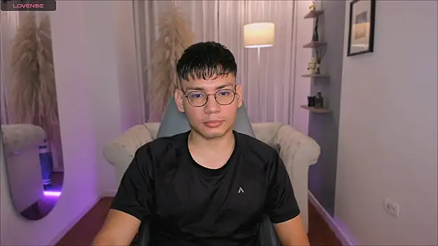 marcuswildx online show from 01.11.26