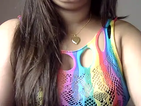 Aaliya02 online show from 10.20.25