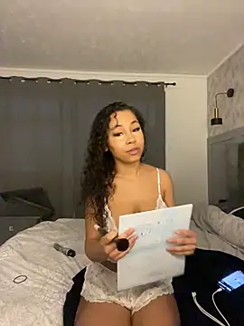 OliviaAshhh online show from 04.14.26