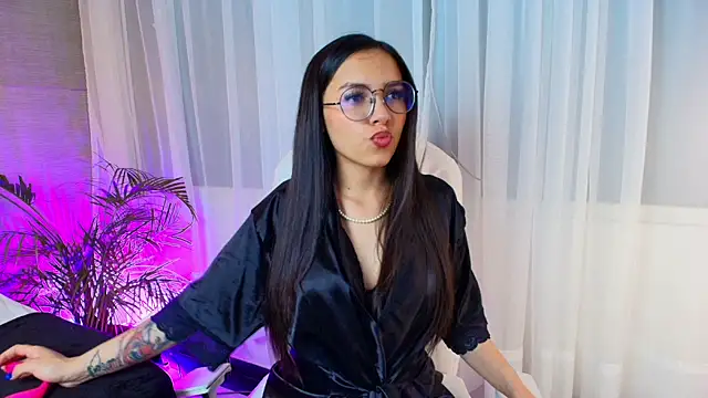 eimi rosse18 online show from 10.22.25