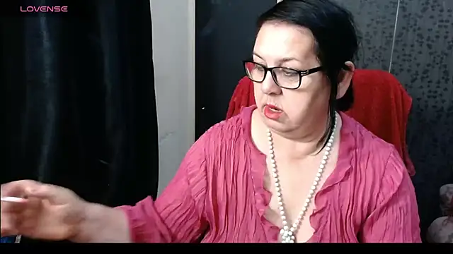 Snapshot of MissSanjanne chatting on 01.31.25 MissSanjanne online show from 01.31.25